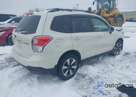 2017 Subaru Forester 2.5I z USA, uszkodzony, nr VIN JF2SJABC3HH488491